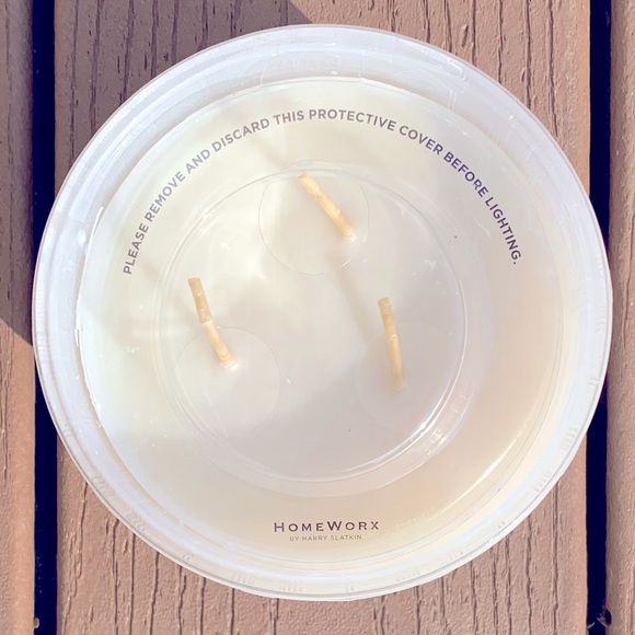 ⭐️SOLD OUT⭐️🆕 “ICED BUTTERCREAM” HARRY SLATKIN HOMEWORX 3 WICK, 14oz CANDLE NWT - Picture 2 of 6